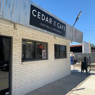 Front of Cedar Street Cafe