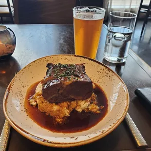 Short Ribs &amp; Grits.