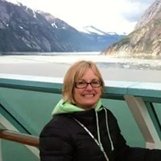 Jandee W.