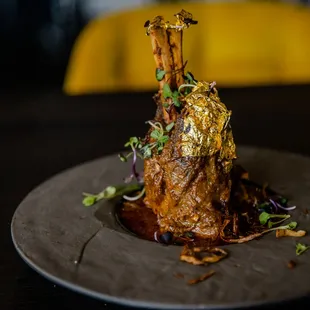 Dum Ki Sunehri Nalli with 23-Karat Gold