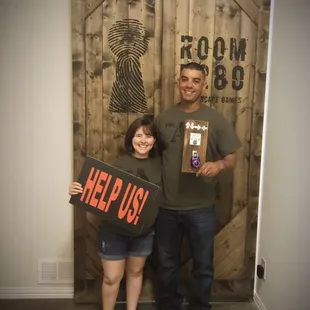 We give an unlimited number of clues without time penalties.