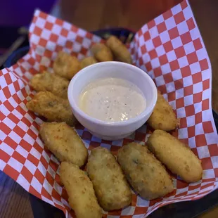 Jalapeño poppers