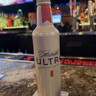 Every time I come, the service is amazing  As well as the staff.