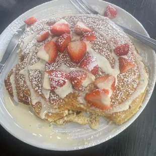 Fresas con creme pancakes