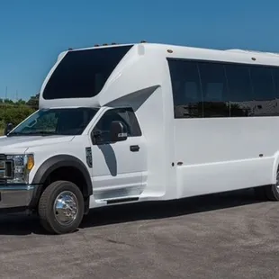 Limo bus