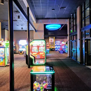 Arcade / Main Entrance