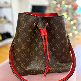 Louis Vuitton Drawstring bag