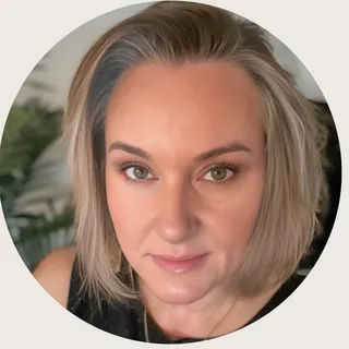Deb B.