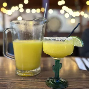 Mango margarita pitcher