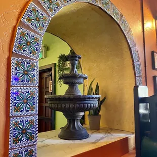 One of the fountains (wall decor between dining rooms)