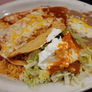 #4 - Enchilada w/ a soft shell taco