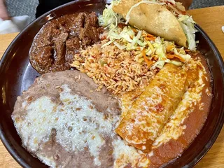 La Fonda de San Mateo