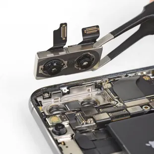 Dual Camera Module Removal Process