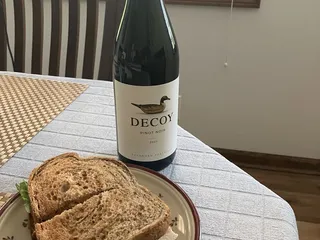 Heirloom Fine Foods Market & Cafe