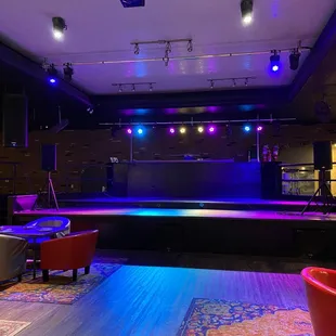 sushi and sashimi, interior