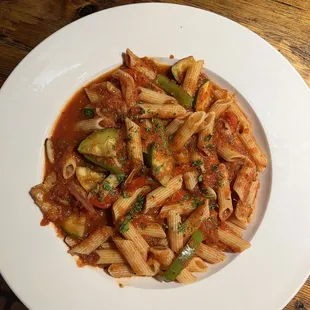 Gluten free pasta with vegetable marinara sauce