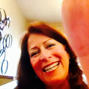 Acalia at Cellardoor was so much fun! She even took a selfie on my phone when we asked her to take a group picture :)