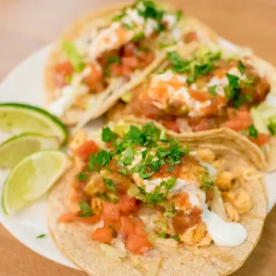 two tacos on a plate