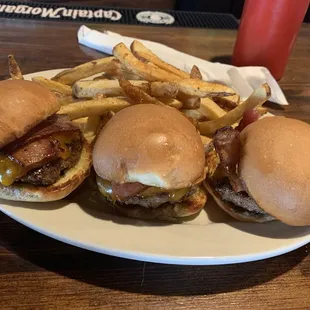 Sliders! Great! I recommend garlic aioli
