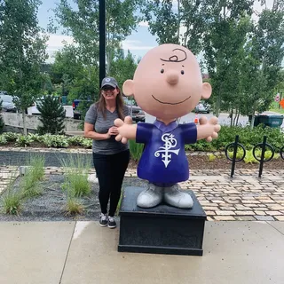 Bobbie M.