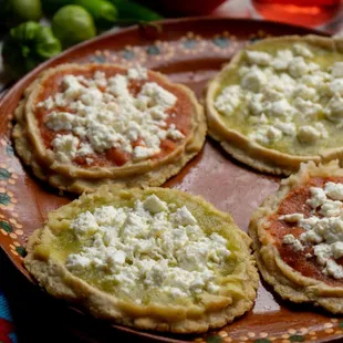 Picaditas de Salsa y Quest