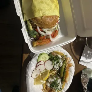 Smells good and 100 % that it taste good. I'll be back after eating!.