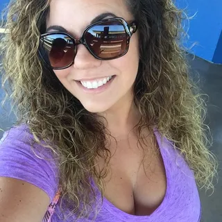 K G.