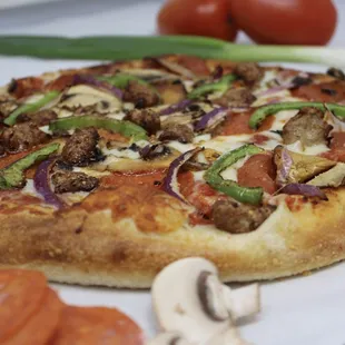 a close up of a pizza