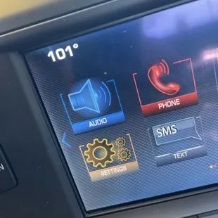 Ordering pizza during the heat wave be like