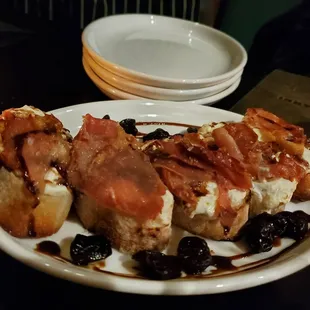 Ricotta toasts