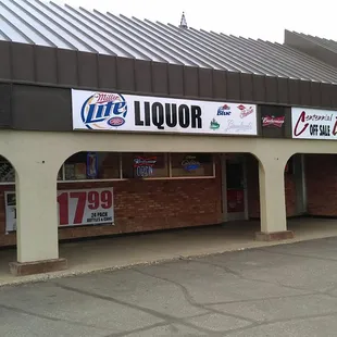 Centennial Liquor
