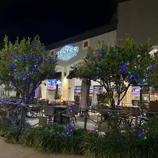 Center Bar and Grill