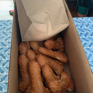 Bachelorette pretzels