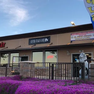 Restaurants around the store.