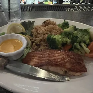 Grilled salmon,rice , vegetables