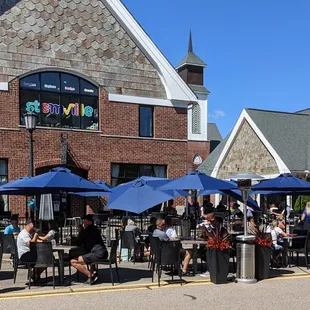 A view of the outdoor dining area.