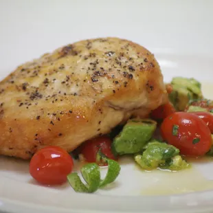 Seared chicken with avocado salad