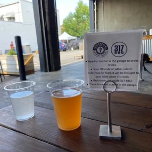 Covered dining area. Family and Dog friendly