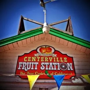 the sign for the fruit station
