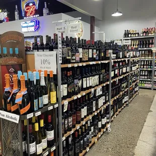 Centerville Liquor &amp; Wine