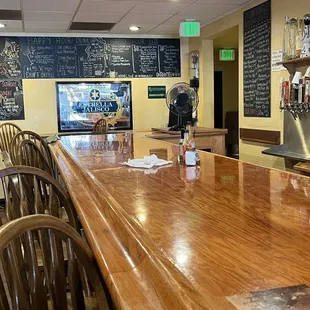 Great seats at the bar 8-2024