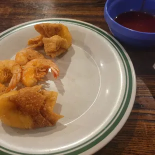 More salt &amp; pepper shrimp for me. These are cheese ragoons, no crab but still pretty good.