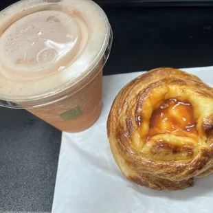 Peachy Lychee Smoothie and guava cream cheese pastry