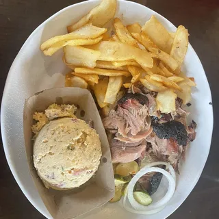 Pit House Pulled Pork Plate