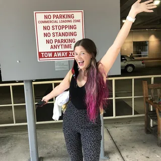 Cali S.
