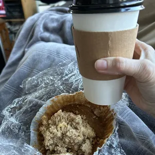 Tasty cinnamon muffin and wonderful Chai Tea latte!