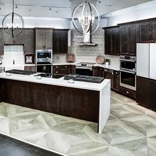 live kitchens on display