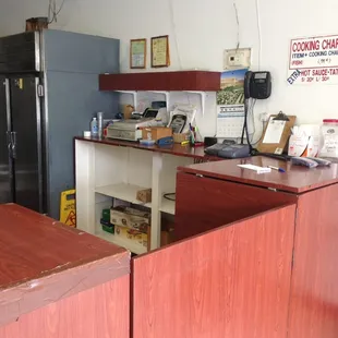 sushi and sashimi, interior