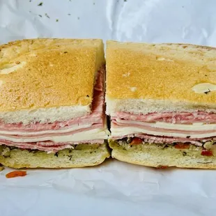 Central Grocery & Deli
