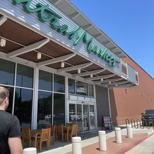 Market side entrance